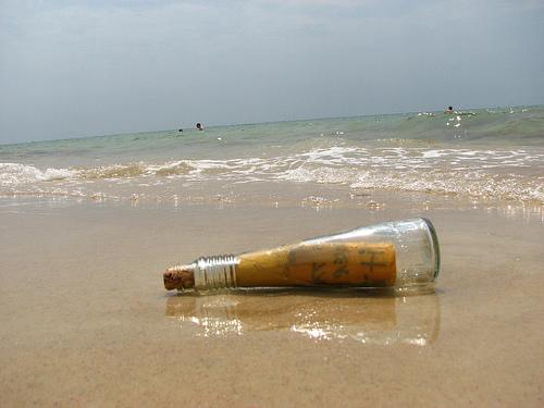 Le message pirate (dans une bouteille à la mer)